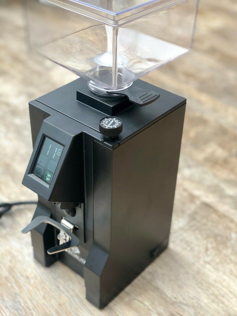 Eureka New Mignon SPECIALITA Espressomühle 55mm Chrom Schwarz DEMO 
